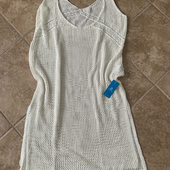 Cupshe Swim Coverup - Picture 2 of 4